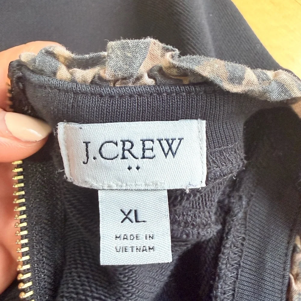 J. Crew Black Crewneck Sweatshirt with Leopard-Edge Trim XL‎